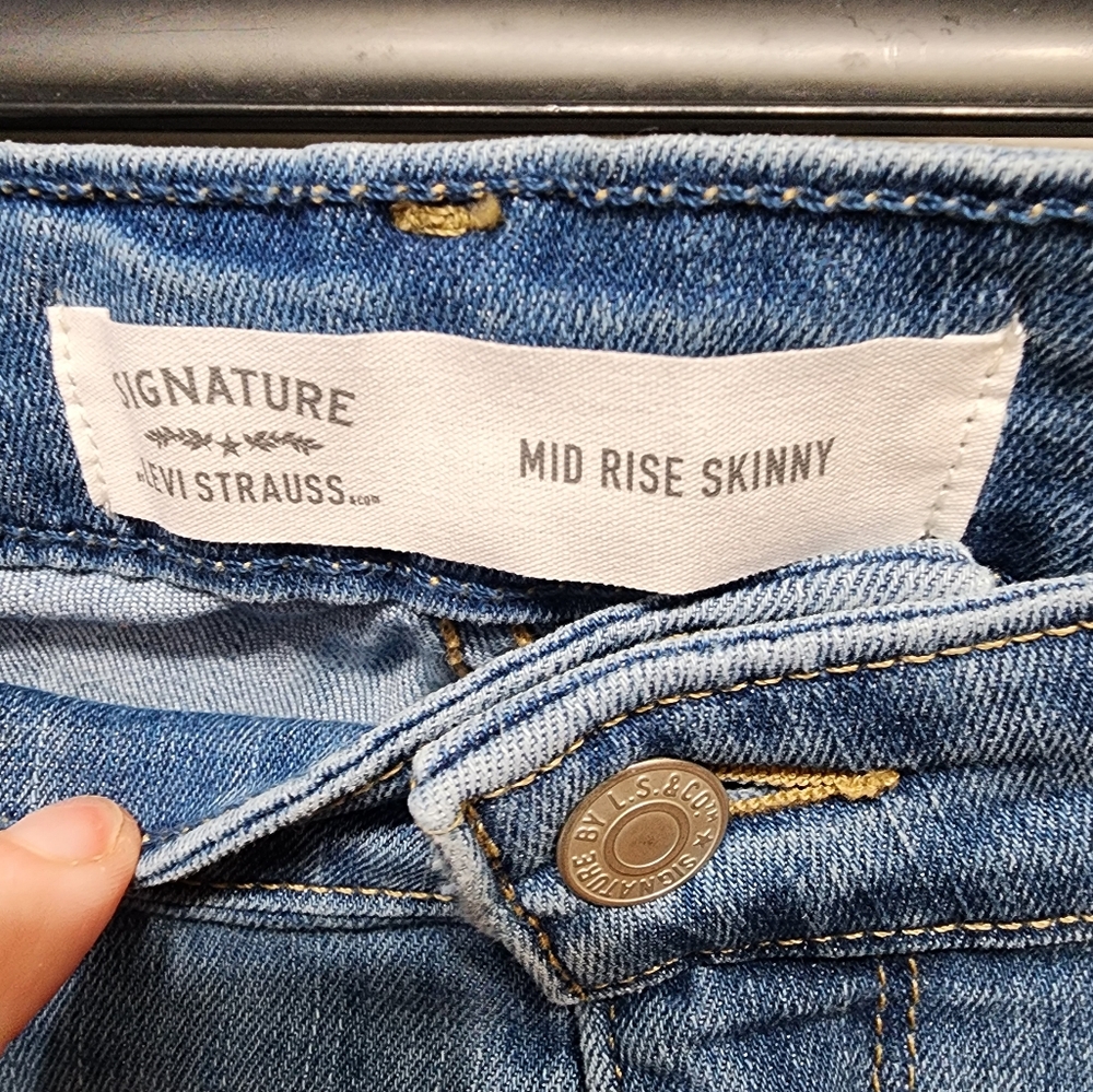 Levi's Jeans Size 35 Length 30 Women's Mid Rise Skinny B931 - Picture 3 of 5